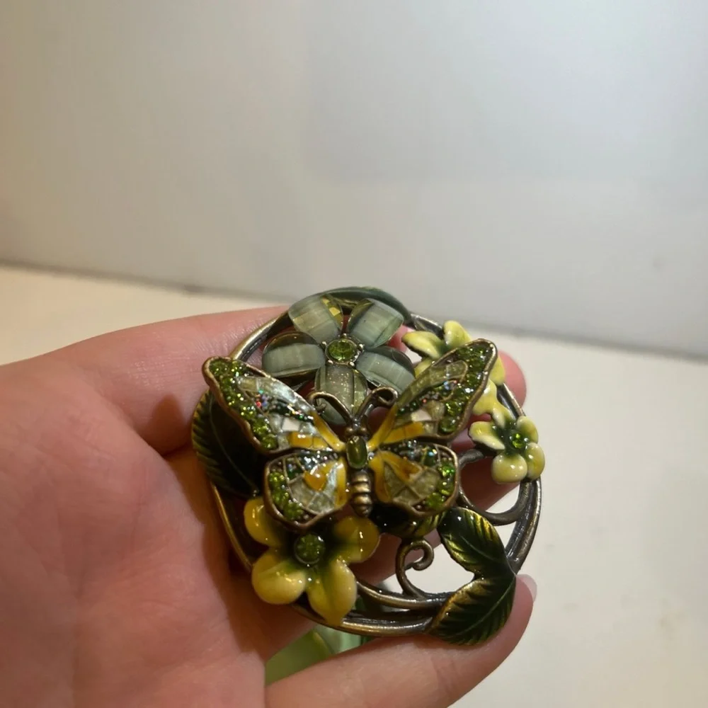 Flower/ butterfly green jewelry trinket